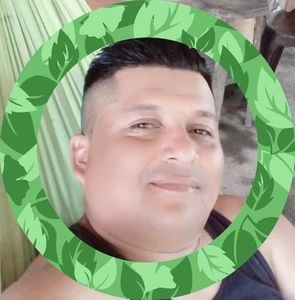 Meet your Posher, Carlos